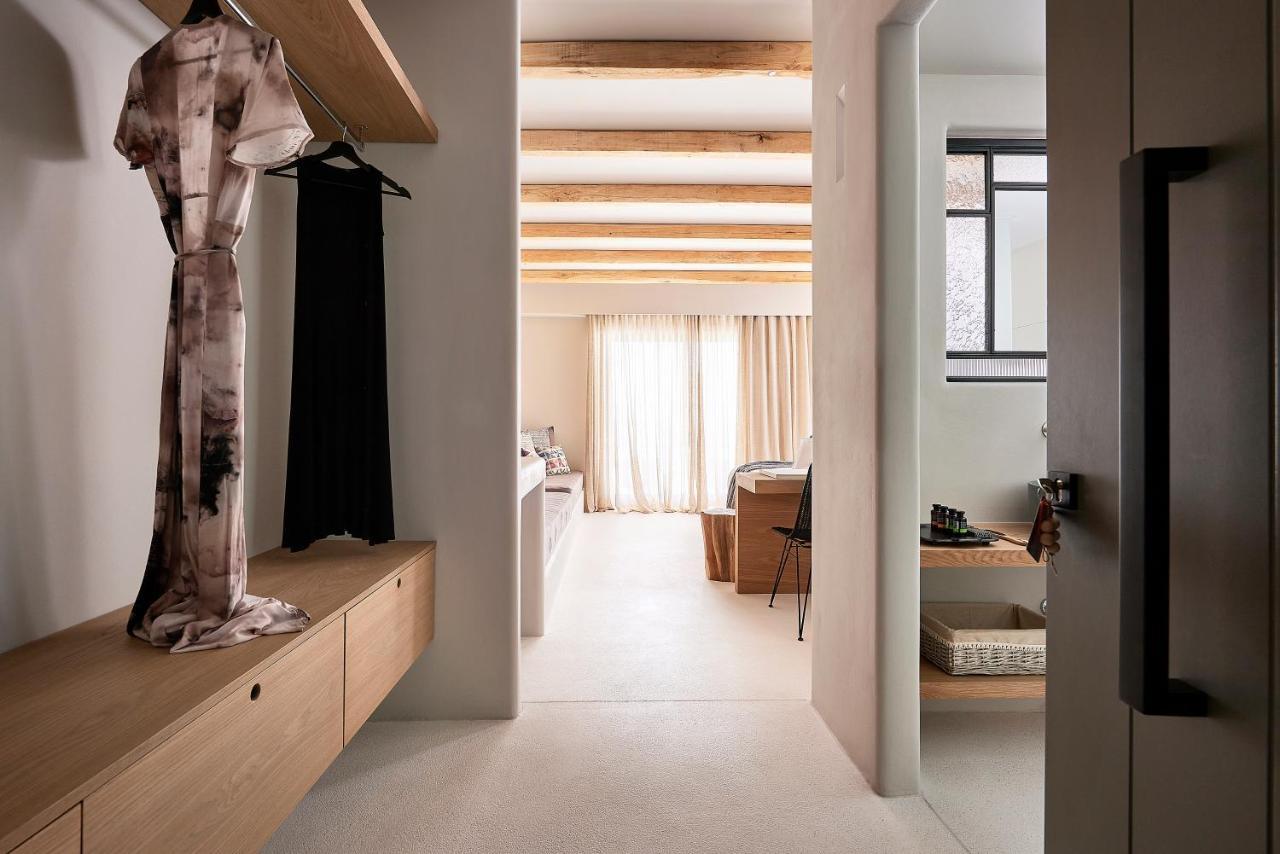 Cave Suites Milos Adamantas  Ngoại thất bức ảnh