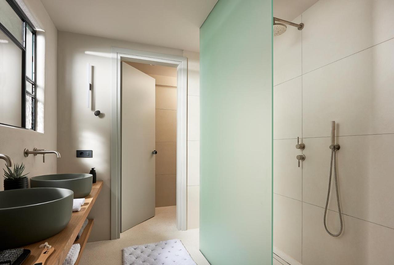 Cave Suites Milos Adamantas  Ngoại thất bức ảnh